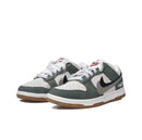 Nike Dunk Low Sb "Santa Claus"