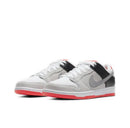 SB Dunk Low Orange Label "Infrared"